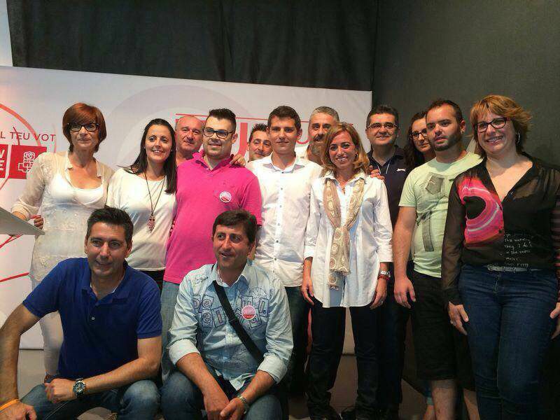 Els socialistes pegolins lamenten la pèrdua de la socialista Carme Chacón recordant el seu pas per Pego
