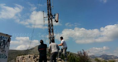 Retirada l’antena del Castell d’Ambra