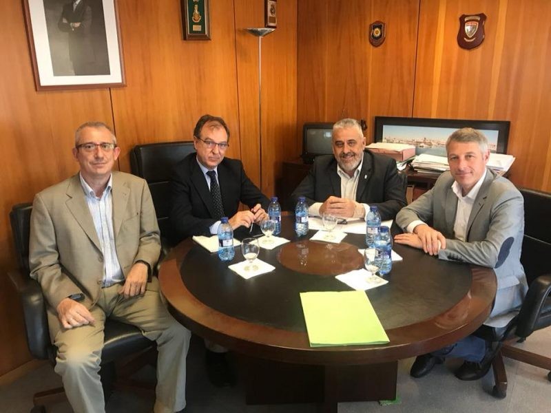 Els alcaldes de Pego i d’Oliva es reuneixen amb el subdelegat del Govern per tractar la seguretat a l’encreuament entre la N-332 i la CV-678