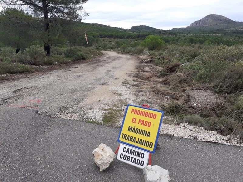 Comencen les obres de condicionament de la carretera que uneix Pego i les valls