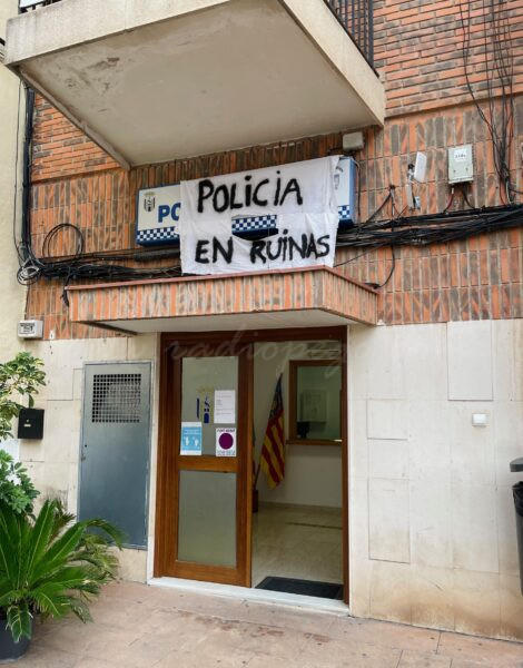 Una RPT que mai no arriba, darrere de les mobilitzacions de la Policia Local
