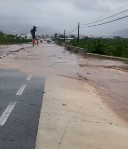 136,2 litres per metre quadrat en 12 hores han caigut a Ambra