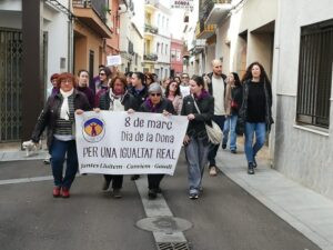 Pego reivindica el 8M com «un crit col·lectiu contra les injustícies que encara patim les dones», en paraules de la regidora d’Igualtat Paula Orihuel