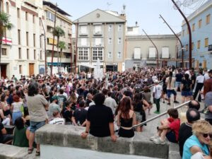 Multitudinària manifestació a Pego contra el desenvolupament del PAI Pego-Golf