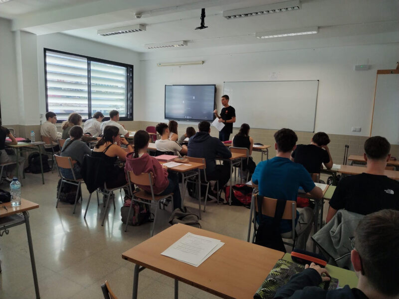 Pego posa el FOCUS en la presa de decisions autònomes del jovent