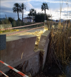 El greu deteriorament del pont del ‘Tonyinero’ obliga a tancar-lo a tot tipus de trànsit