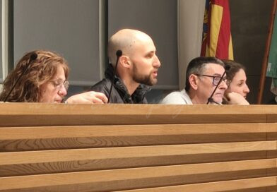 “Els socialistes junt amb la dreta han format un cordó al nostre voltant i tot el que ve de Compromís és negatiu”: Víctor Climent, portaveu