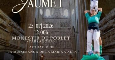 La Muixeranga de la Marina Alta posa rumb al Monestir de Santa Maria de Poblet per homenatjar Jaume I