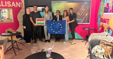 «El pòdcast com a mitjà per a connectar-se i aprendre per a la gent jove hongaresa»: Laura Castellà, regidora de Projectes Europeus